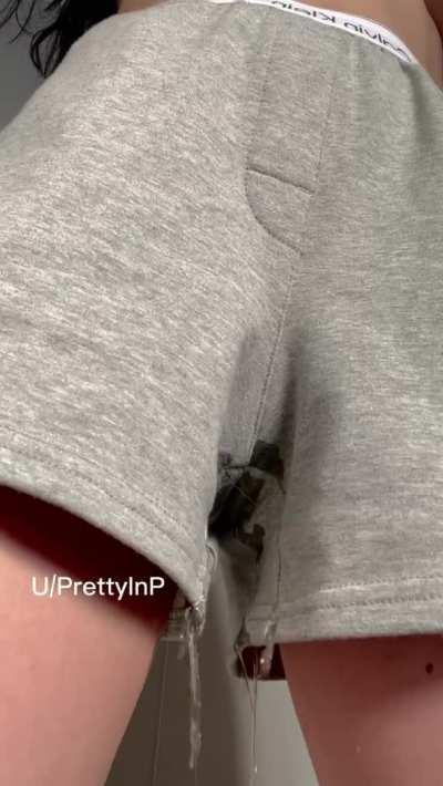 Love it dripping down my legs 🤤