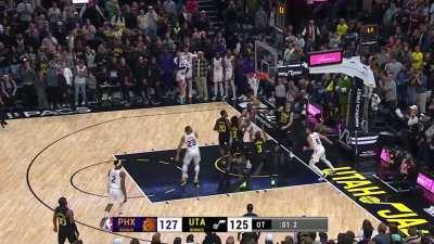 [Highlight] Colin Sexton crashes in for the game-tying offensive rebound putback; double OT coming up