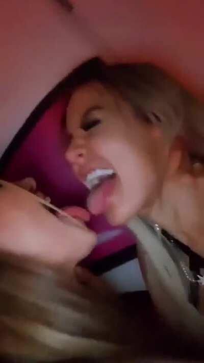 Tongue 👅 & choking