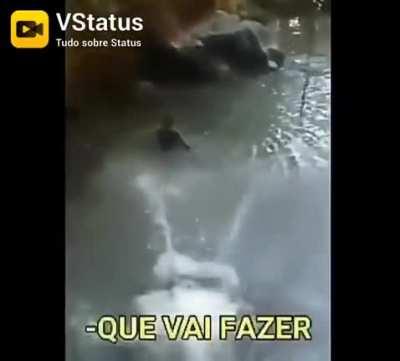 Eu tenho uma cachoeira em casa