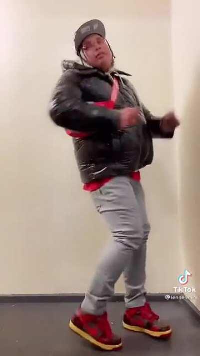 NY you jackin him⁉️