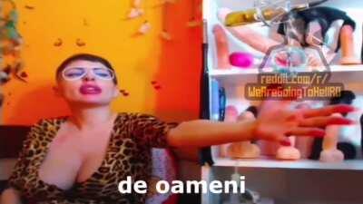 Videochatistă vs. Videochatiste Sărake care iși arată pizda gratis