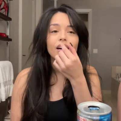 Rae up close GRWM stream