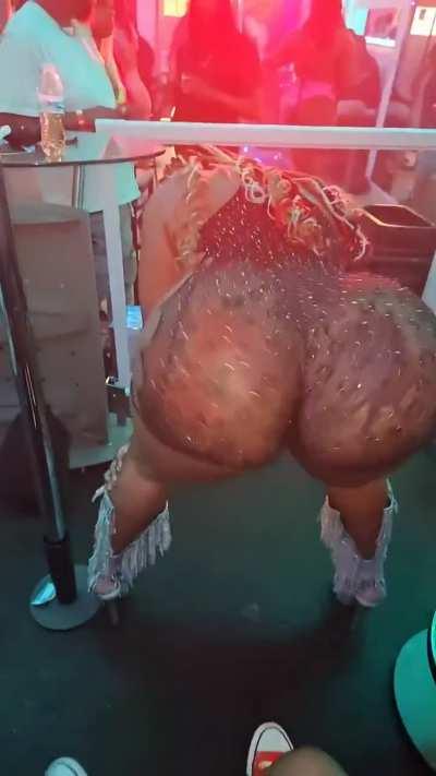 Fattest ass in Cincinnati