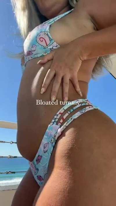 Her Hip & Ass Ratio is Crazy!