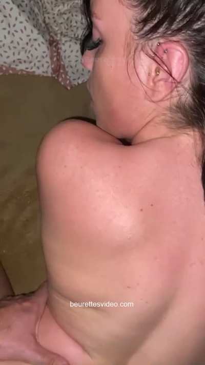 Another sexy French girl won't be able to say she didn't fuck an Arab guy - Encore une babtou qui ne pourra pas dire qu'elle ne s'est pas faite rebeued