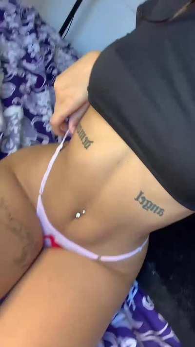 How long would your tongue last inside my pussy?