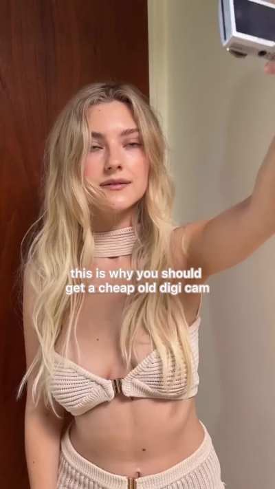 Eva | ‘I love this vibes’