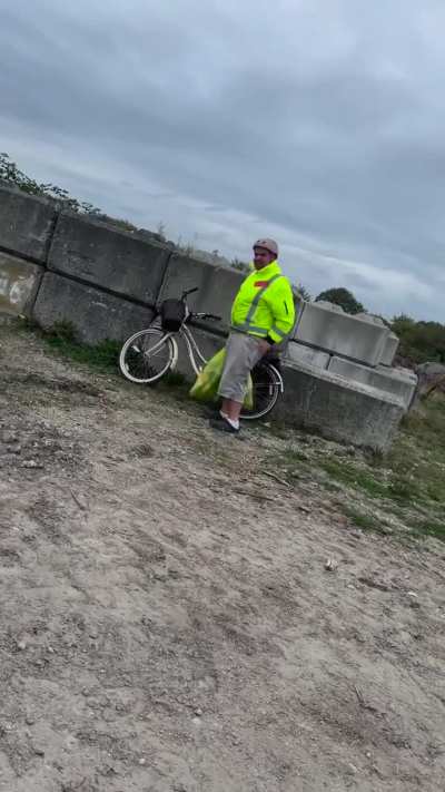 Can recycling gets very nasty