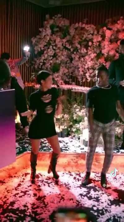 Original video to her nip slip