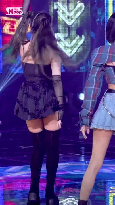 Jennie needs a good fucking dressed like this