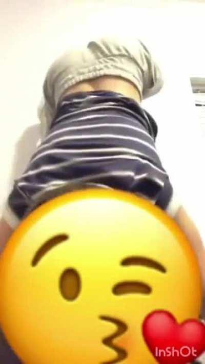 NEW GIRLS FART COMP!!! (check desc for full vid)