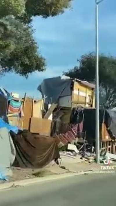 Welcome To Oakland California...