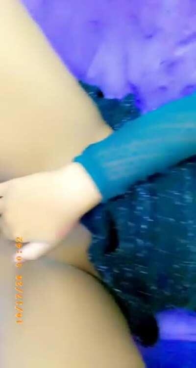 Alone up in my room!🥺