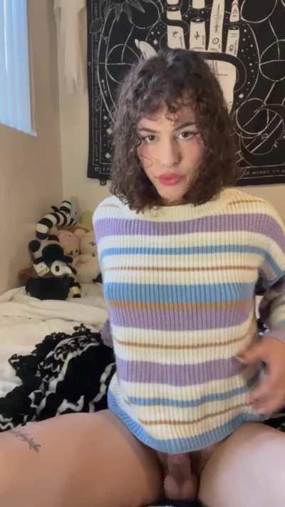 i need a mouth to feed, any takers? 🥺