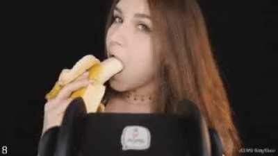 I made this old gif in a proper loop 'cause it's more exciting that way