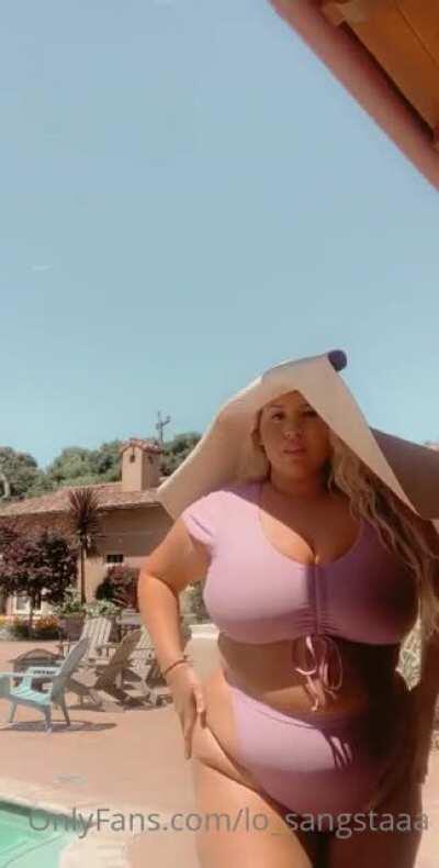 Lauren Sangster (IG: @lo_sangstaaa)