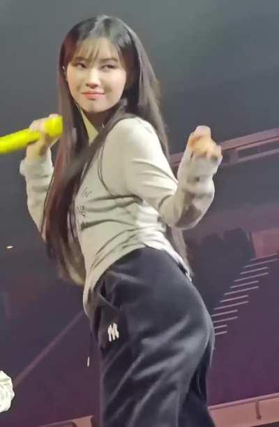 (G)I-DLE Soyeon 🥵