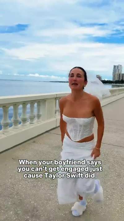 They look so good in this top!