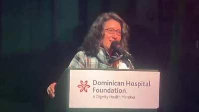 Gender therapist explains that baby girls pulling bows out of their hair, and baby boys opening the snaps of their onesie “to make a dress”, are trying to send a message that they are trans.