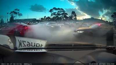WCGW doing a burnout in a parking lot?