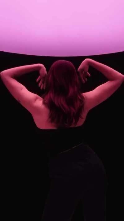 'Ready? Set? Make me.' [From Instagram, January 2025]