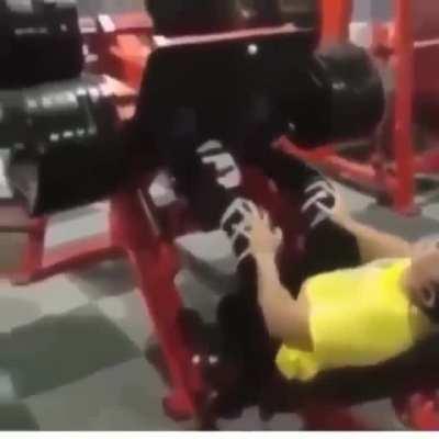 Bro was new to gym…