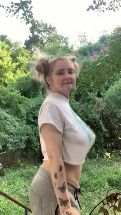 a little bounce to make your sunday better!