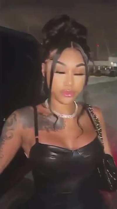 She’s for the steeetss *Future voice*