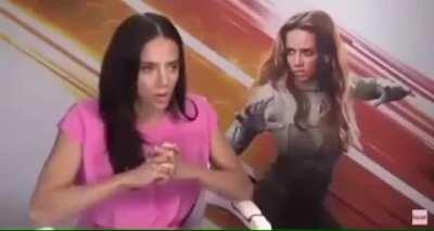 When everybody try to say Mjolnir, and there's Paul Rudd