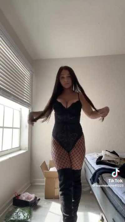 Caught in the Fishnet 🥵 [ leavemealone41323]