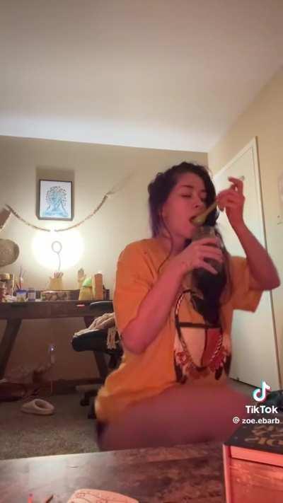 @zoe.ebarb