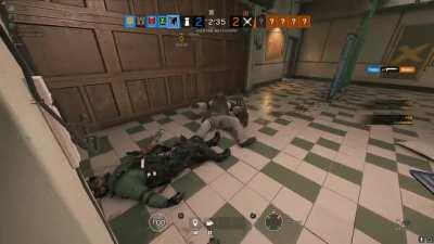 Oryx's banana goes brrrr.