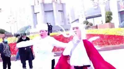 grandmaster and his disciple discovers the dao of music