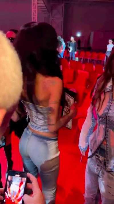 Coi Leray and her tight little belly