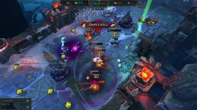 A friend of mine made this intresting pentakill with Teemo in ARAM.