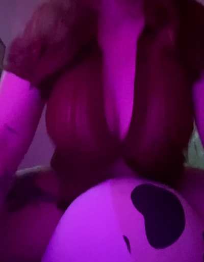 i made my stuffie wet