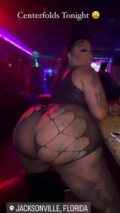 Biggest butt in tampa