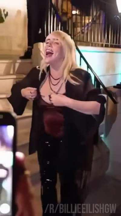 Billie and her massive tits in motion
