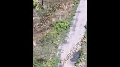 Ukrainian drone drops on multiple Russian soldiers on the road to Udachne, Pokrovsk. Late August 2025