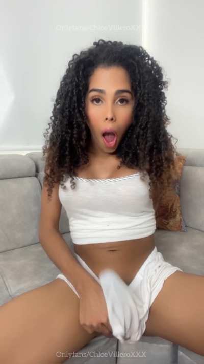 First 33 comments will get my nude