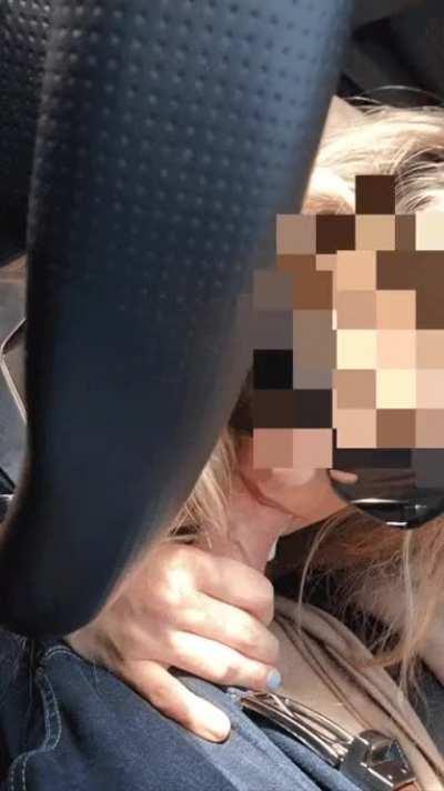 I like to suck dick and swallow my friends cum on road trips 🤷‍♀️