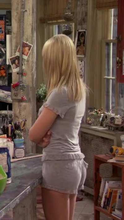 Beth Behrs tight little ass is EXTREMELY fuckable!