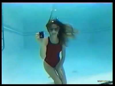 Old clip woman talking in the pool