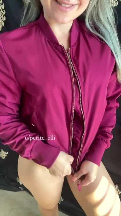 That pink jacket hides them very well, until the upper goes down