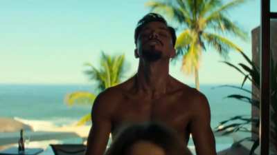 Maria Bopp as Mila, Vidas Bandidas S01 E02