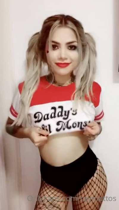 her rare collection.......lin.k in comm.ents