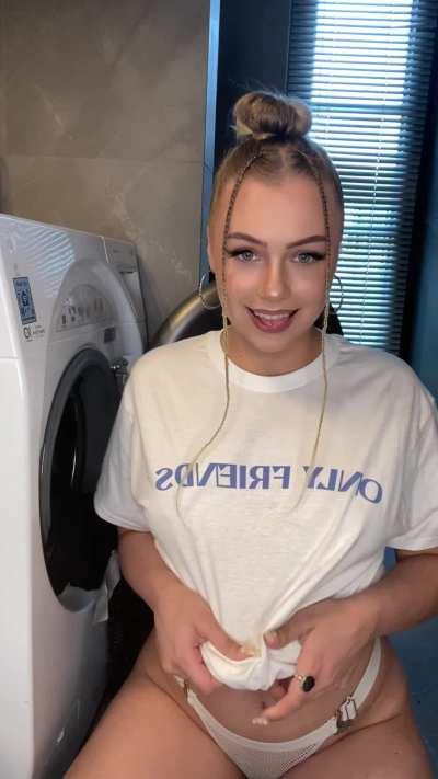 I accept volunteers to fuck my little body - doll