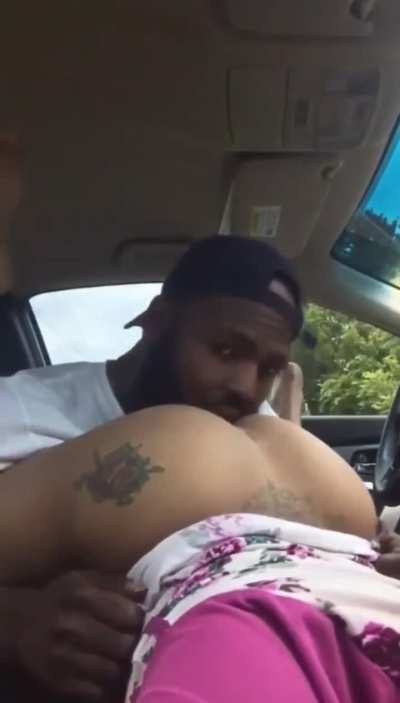 Get in there bro 🤦‍♂️🤦‍♂️🤦‍♂️