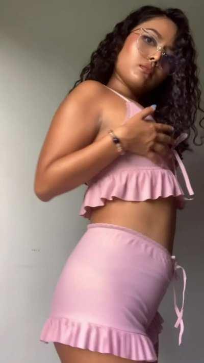 I just want to fuck an older man, any volunteer?